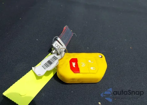 2018 Jeep Wrangler Unlimited Sport S 4X4 из США, поврежденный, VIN 1C4HJXDN2JW324872